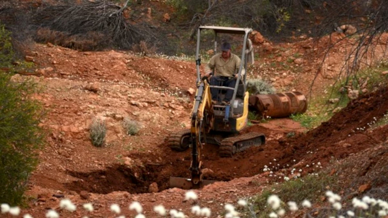 Aussie Gold Hunters 6-13