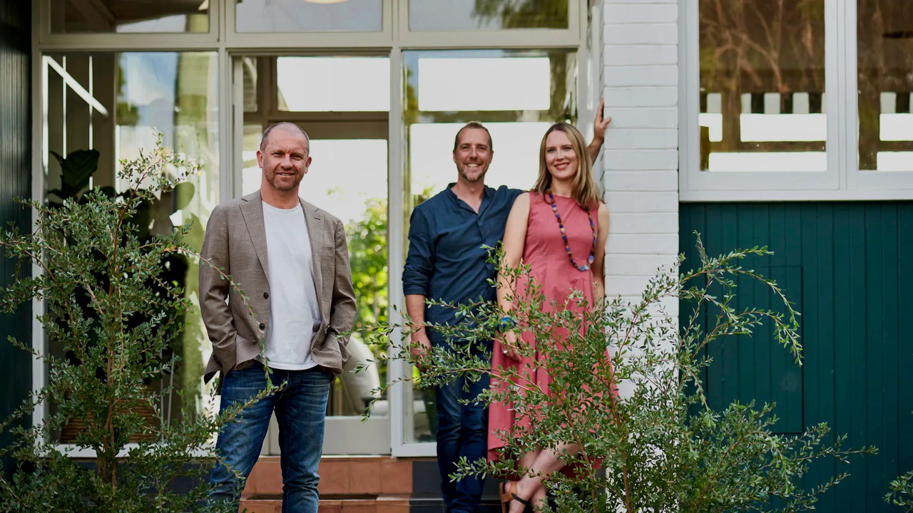 Restoration Australia 4-2
