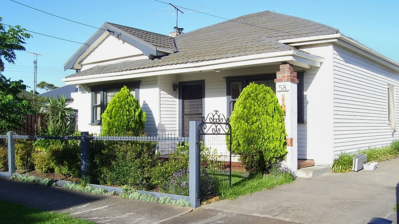 Selling Houses 3-5