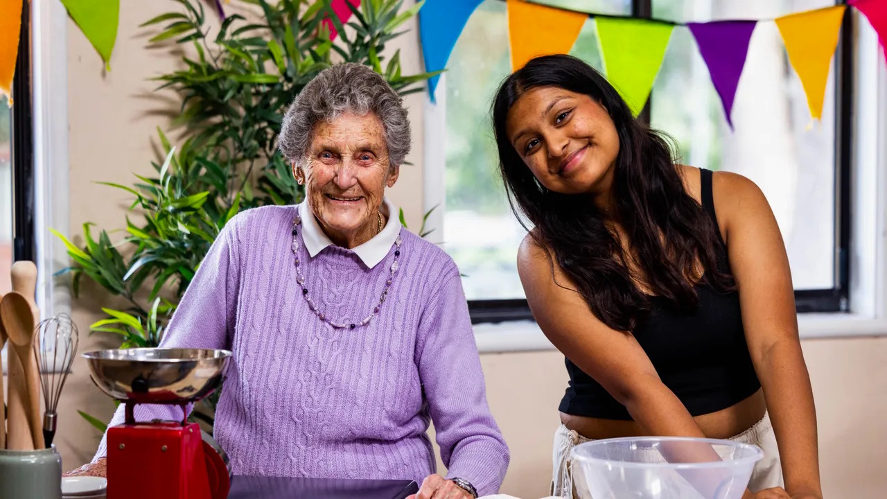 Old People’s Home for Teenagers 2-2
