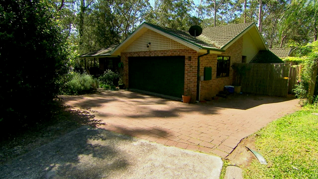 Selling Houses 3-7