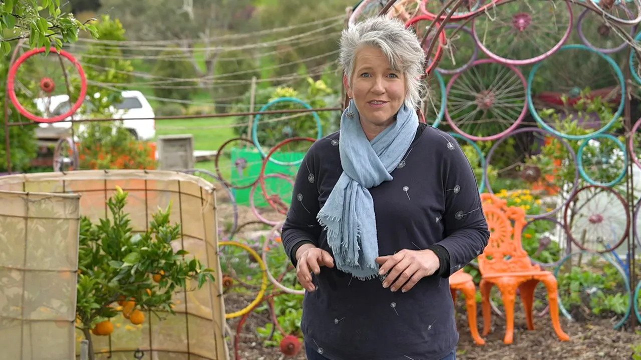 Gardening Australia 35-6