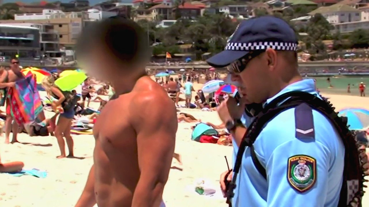 Bondi Rescue 4-5