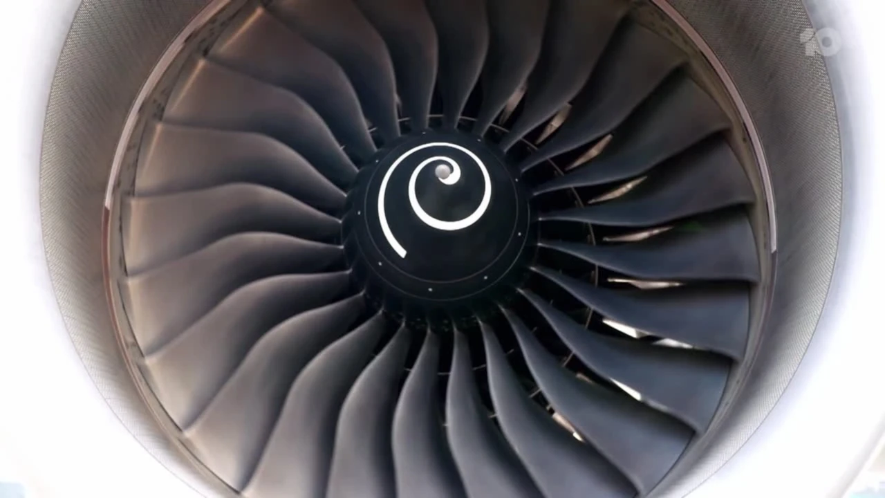 Airport 24/7 S01E05