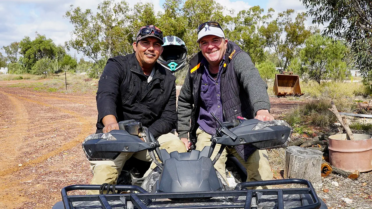 Outback Opal Hunters 14-5